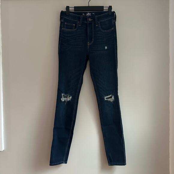 Hollister hi-rise super skinny jeans in dark wash NWOT‎ - Picture 1 of 5